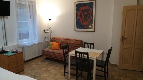 Ujlak Apartment | Ó-Újlak Apartman