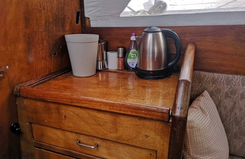 Doese Boat Rental | Übernachten auf dem Segelboot