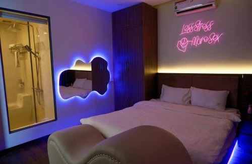 Phuoc Long Hotel | Đào Hoa Love Hotel