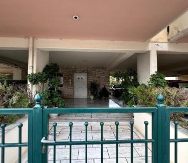 Elefsina Apartment | Ήσυχο διαμέρισμα στην Ελευσίνα