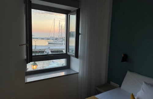 Myrina Apartment | «ΑΓΝΑΝΤΙΟ ll »Δωμάτιο με μοναδική θέα