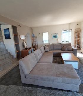 Agios Emilianos House | Βίλα με Υπέροχη Θέα Porto Cheli Villa Luxury Kounoupisea