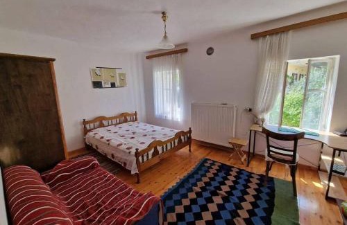 Mavromati Apartment | Σπίτι στο χωριό