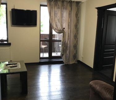 Kamenets-Podol'skiy Apartment | Бажане місце