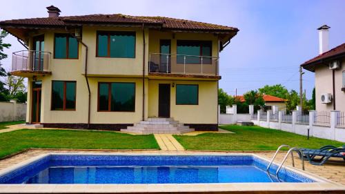 Rusalka House | Вила Роза - Villa Rosa