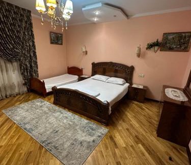 Tashkent Apartment | В центре города трёхкомнатная квартира!