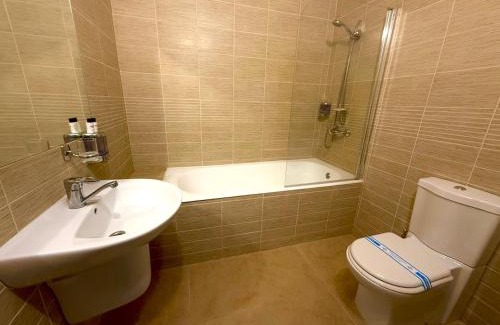 Klavdiyevo-Tarasove Hotel | Готель «Северинівка»