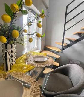 Chernovtsy Apartment | Дворівневий апартамент N8