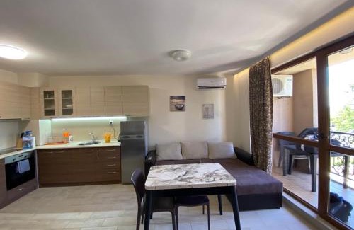 Chaika Apartment | КАСКАДАС Луксозни нови студия