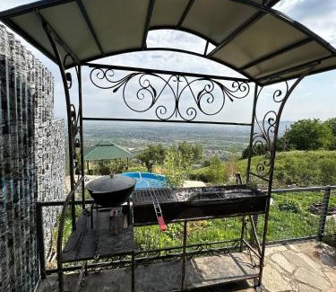 Tuzdybastau House | Коттедж с баней и бассейном