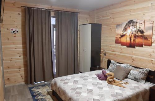 Molodizhne House | Коттедж у берега моря бо Сокол