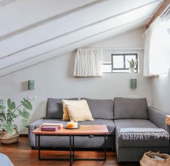 Gilon Apartment | תניא