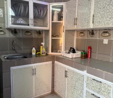 Jalan Bani Buhassan Ski Chalet | أستراحة السعادة