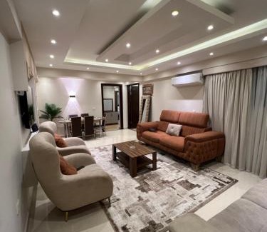 Downtown Cairo Apartment | المهندسين ميدان لبنان