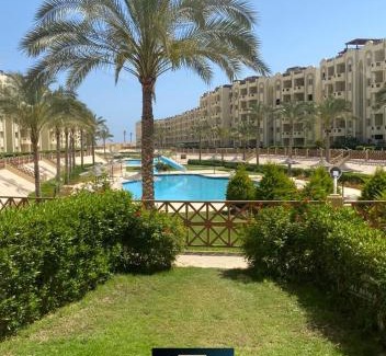 Sidi Abd El-Rahman Apartment | شاليه ارضي فندقي - 3 غرف - ستيلا هايتس - الساحل الشمالي