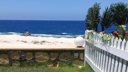 Marsa Matruh Ski Chalet | شاليه Do1 ثلاث غرف مكيف بالكامل 2حمام للايجار بمطروح قرية لونج ايلند كورنيش روميل "family"