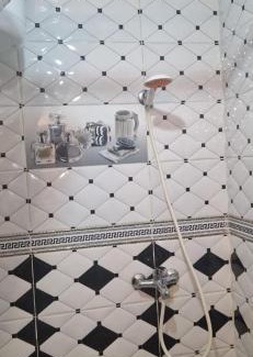 Boukhalef Apartment | شقة رائعة حديثة التجهيز بأشقار هدوء لا مثيل له Wonderful newly furnished apartment in Ashkar with unparalleled tranquility