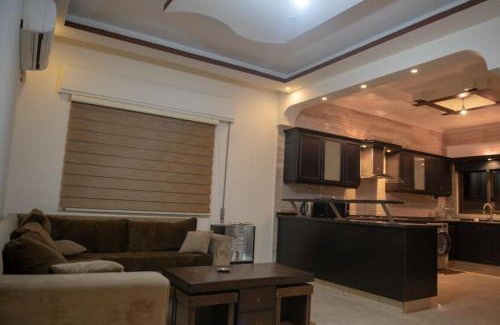 Amman Apartment | شقة مفروشة فرش فاخر ٣ غرف نوم في طبربور عمان