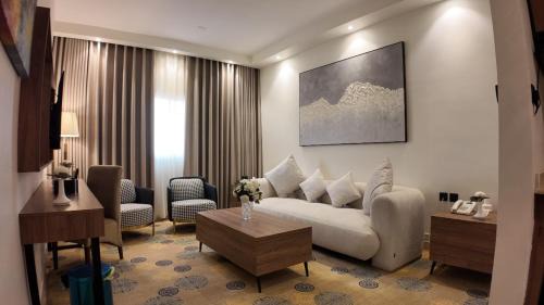 Al Faisaliyah Apartment | كازا فيزو للشقق المخدومة Casa Visio serviced Apartmenet