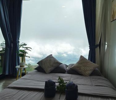 Lom Kao House | ชาร์จแบต ภูทับเบิก