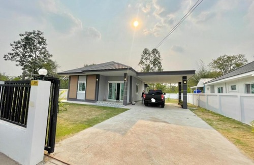 Ban Thum House | บ้านทุ่มโฮมเสตย์