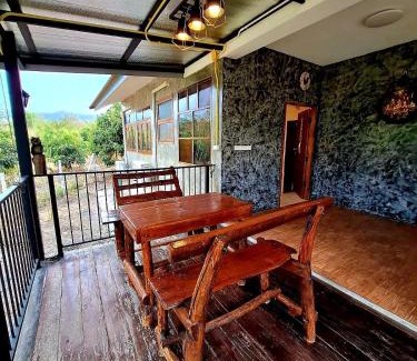 Pa Sang House | บ้านไร่ปณต 2 BaanraipanoteCottages