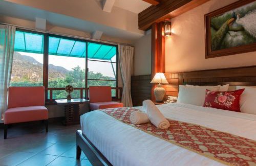 Phaya Yen Hotel | ปานเทล เขาใหญ่ Parntel KhaoYai