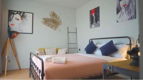 Bang Na Villa | พูลวิลล่ากรุงเทพ แบริ่ง a