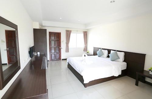 Khon Kaen Hotel | วีรวรรณ เพลส Weerawan Place