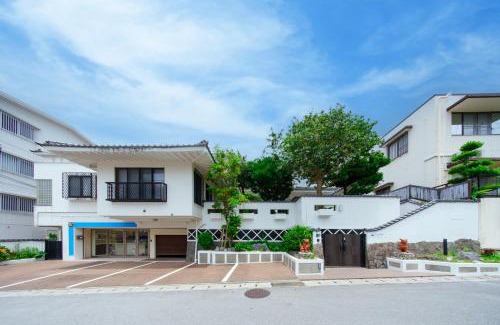 Naha Villa | クリスタルヴィラ金城