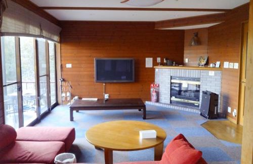 Miyazu House | コテージ自給自足世屋高原