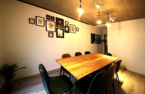 Nishinari Villa | パーティー可能な貸切一軒家 12人で宿泊!デザイナーズハウスがnewOPEN!只今キャンペーン価格