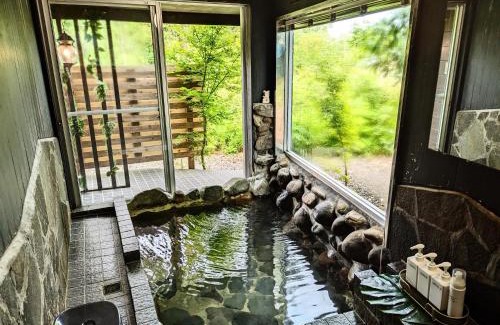 Kirishima House | プライベート温泉付き隠れ家 Shankara Lodge ~stay & retreat~