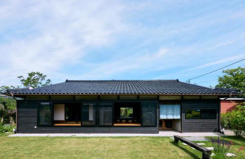 Iijima Villa | 一棟貸し古民家宿「nagare」