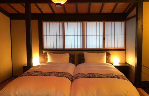 Kamigyo Villa | 京町屋の宿悠路里 Kyo-Machiya YululY