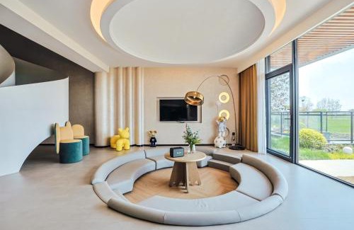 Lujiang House | 原舍花开台创民宿