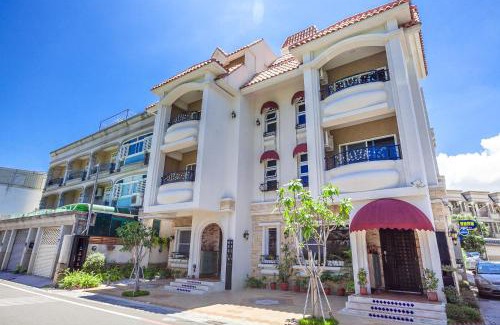 Hualien City Centre House | 坡岸長堤民宿 Leveeside House I 花蓮車站民宿 I 民宿證號1747 & 1748