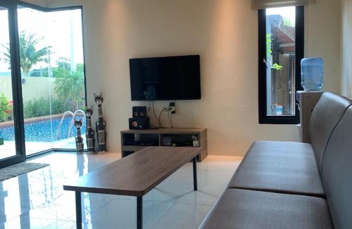 Hengchun Villa | 墾丁裡小路包棟Villa