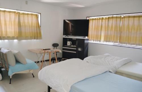 Amesoko House | 大笑 （主羅花）