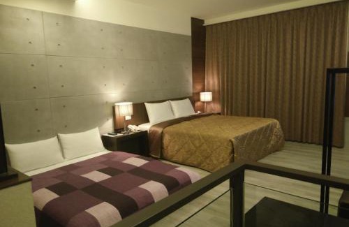 Rende District Hotel | 富士都商務汽車會館 台南市旅館308號