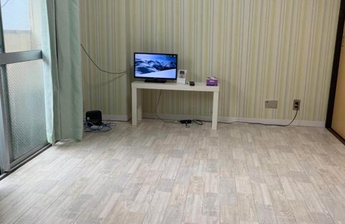 Kurosaki Apartment | 山下ホテル308