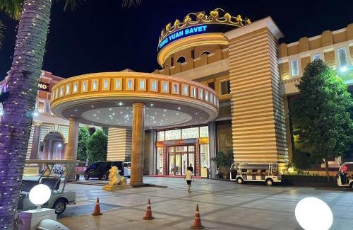 Bavet Hotel | 巴域永源酒店