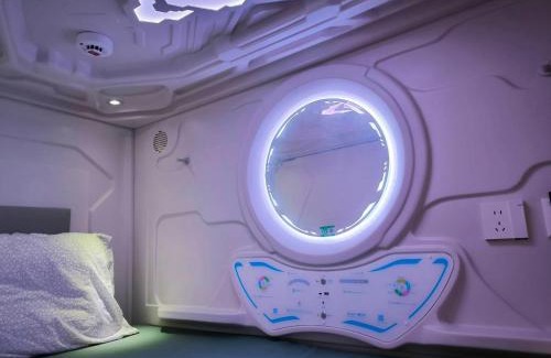 Ximending Hostel | 橙舍二館 TW Hostel 2