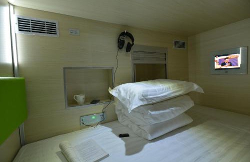 Huaqiang North Hostel | 深圳栖游青年旅馆Shenzhen Xi You Hostel