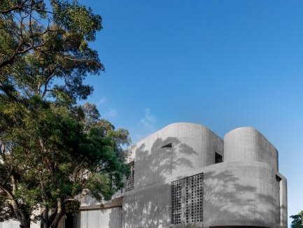 Hengchun House | 灣臥民宿 Wandering Walls