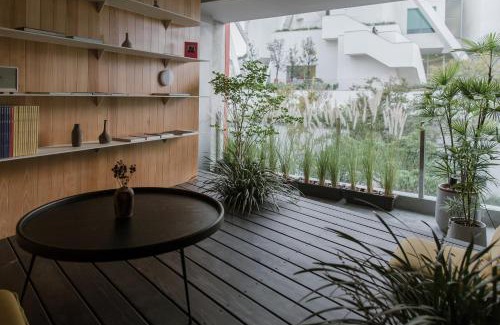 Tainan City Centre House | 珍友愛J Youai House -台南包棟民宿-2-8人包棟城市景觀住宿