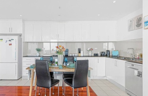 Parramatta CBD Apartment | 生活便利的parramatta 2 房公寓