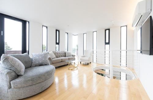 Motobu Villa | 白の楽園 Villa Blanc F