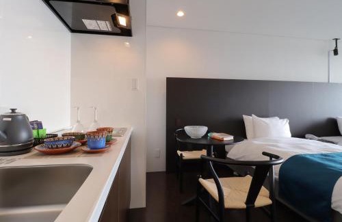 Kadena-cho Hotel | 真常寺読谷サロン