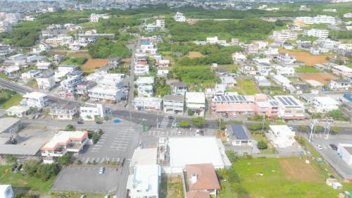 Namihira Apartment | 読谷波平2ベッドルームアパート海辺近く